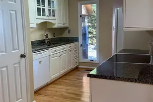 25 Village Dr, Asheville, NC 28803 - Photo 10