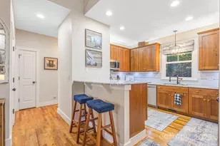 325 Hedgewood Dr, Tuckasegee, NC 28783 - Photo 12