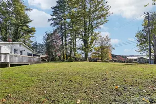 34 Parkview Dr, Brevard, NC 28712 - Photo 32