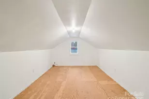 34 Parkview Dr, Brevard, NC 28712 - Photo 24