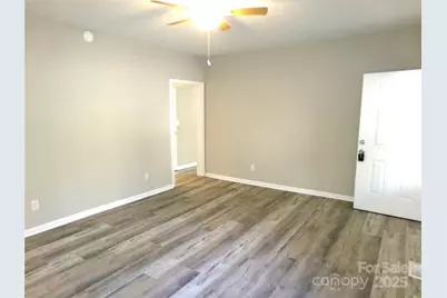 1126 Pee Dee Avenue, Albemarle, NC 28001 - Photo 4