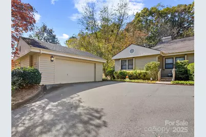 3901 Trinity Court, Asheville, NC 28805 - Photo 2
