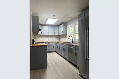 942 Hicks Chapel Loop, Marion, NC 28752 - Photo 2