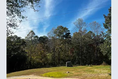 942 Hicks Chapel Loop, Marion, NC 28752 - Photo 12