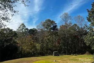 942 Hicks Chapel Loop, Marion, NC 28752 - Photo 12