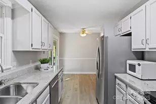 28 Timber Ln, Asheville, NC 28806 - Photo 20