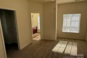 9122 Vilandry Way, Charlotte, NC 28273 - Photo 10