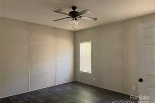 3960 Travellers Rd, Kershaw, SC 29067 - Photo 12