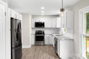 1325 Edgewater Dr, Charlotte, NC 28210 - Photo 10