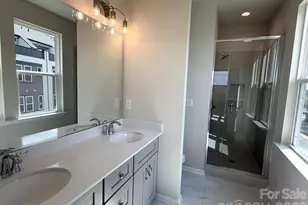 1610 Spring St, Charlotte, NC 28206 - Photo 10