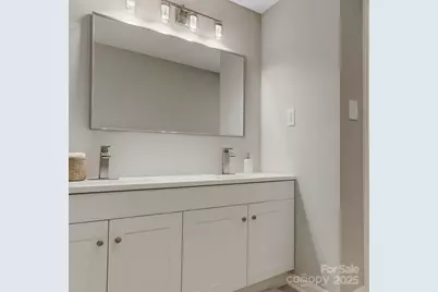 5050 Park Creek Drive, Mount Holly, NC 28120 - Photo 16