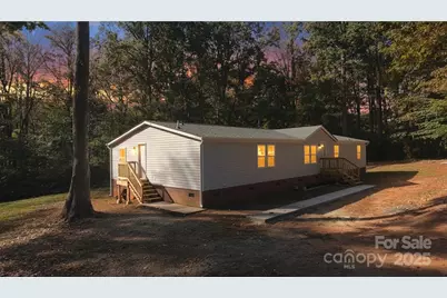 5050 Park Creek Drive, Mount Holly, NC 28120 - Photo 6