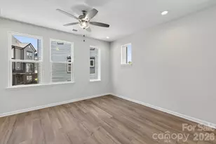 1341 Walter Taylor Wy, Charlotte, NC 28206 - Photo 10