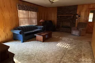 5424 Beam Lake Dr, Charlotte, NC 28216 - Photo 10