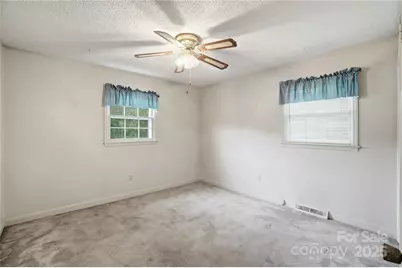 671 Sedgefield Street SW, Concord, NC 28025 - Photo 10