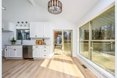 2106 Lynmore Drive, Sherrills Ford, NC 28673 - Photo 12