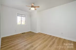 2106 Lynmore Dr, Sherrills Ford, NC 28673 - Photo 20