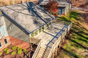 2106 Lynmore Dr, Sherrills Ford, NC 28673 - Photo 32