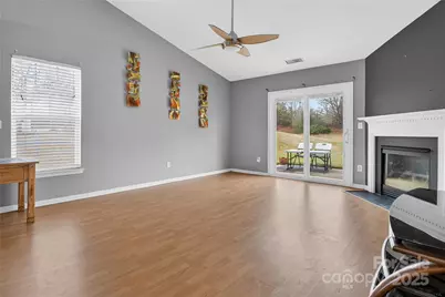 3219 Alderpoint Lane, Charlotte, NC 28262 - Photo 8