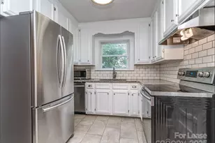 1321 Pinecrest Ave, Charlotte, NC 28205 - Photo 10