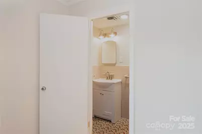 719 Avondale Avenue, Albemarle, NC 28001 - Photo 34