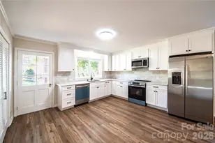719 Avondale Ave, Albemarle, NC 28001 - Photo 10