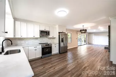 719 Avondale Avenue, Albemarle, NC 28001 - Photo 8