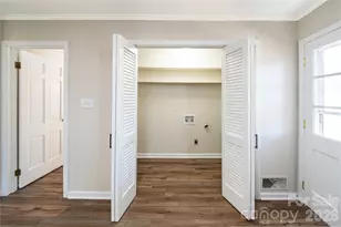 719 Avondale Ave, Albemarle, NC 28001 - Photo 12