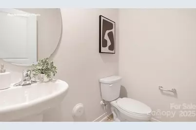 12035 Zazu Way, Charlotte, NC 28215 - Photo 10