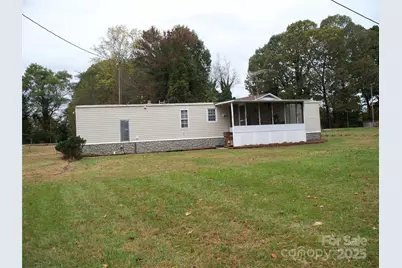 914 Salem Church Road, Lincolnton, NC 28092 - Photo 2