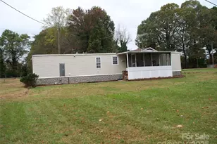 914 Salem Church Rd, Lincolnton, NC 28092 - Photo 2