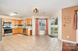 14121 Rouda Ln, Charlotte, NC 28269 - Photo 10