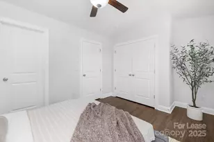 550 Beatties Ford Rd, Charlotte, NC 28216 - Photo 16