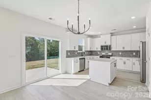 12555 Forager Pl, Midland, NC 28107 - Photo 10