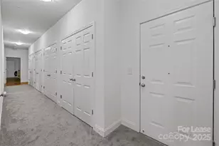 1000 E Woodlawn Rd, Charlotte, NC 28209 - Photo 14