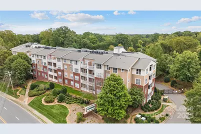 1000 E Woodlawn Road #416, Charlotte, NC 28209 - Photo 32