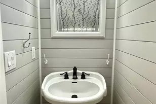 3 Rocking Porch Rd, Asheville, NC 28805 - Photo 10