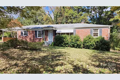 150 31st Avenue NW, Hickory, NC 28601 - Photo 1
