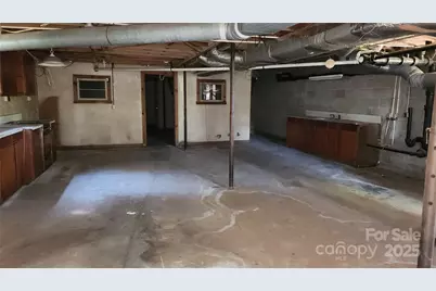 150 31st Avenue NW, Hickory, NC 28601 - Photo 30