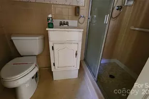 150 31st Ave NW, Hickory, NC 28601 - Photo 22