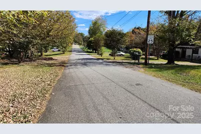 150 31st Avenue NW, Hickory, NC 28601 - Photo 10