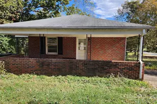 150 31st Ave NW, Hickory, NC 28601 - Photo 4