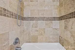 21 Battery Park Ave, Asheville, NC 28801 - Photo 18