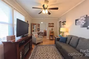 1521 Herrin Ave, Charlotte, NC 28205 - Photo 4