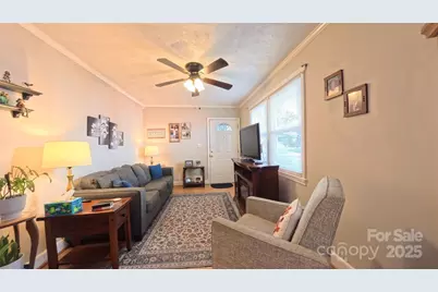 1521 Herrin Avenue, Charlotte, NC 28205 - Photo 6