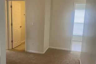 1139 Vine Cliff Ln, Charlotte, NC 28214 - Photo 16