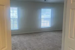 1139 Vine Cliff Ln, Charlotte, NC 28214 - Photo 12