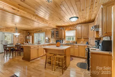 6151 Hemlock Lane, Newland, NC 28657 - Photo 4