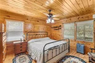 6151 Hemlock Ln, Newland, NC 28657 - Photo 8