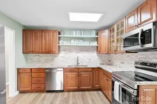 115 Scenic View Dr, Swannanoa, NC 28778 - Photo 10